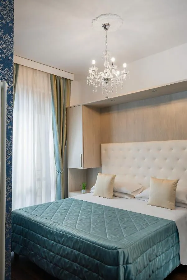 Re Enzo Hotel Bologna 4*,