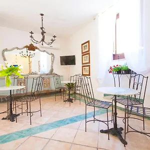 La Fontanella Hotel