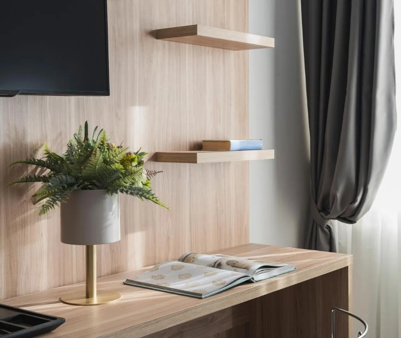 Re Enzo Hotel Bologna 4*,